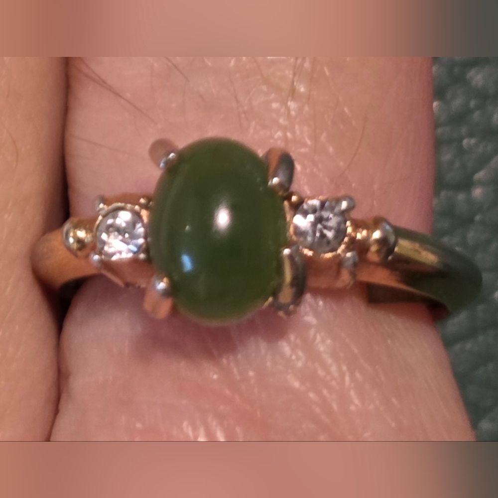 VTG Avon Faux Jade/Rhinestone Adjustible Ring, Size 5/6